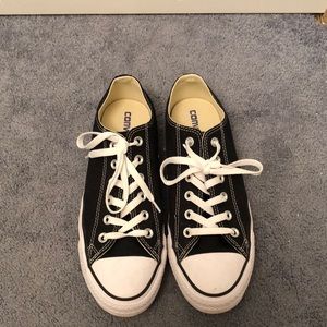 Black converse